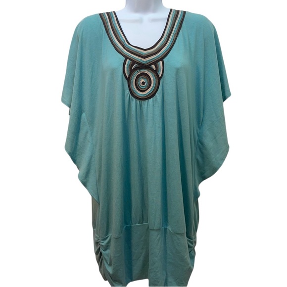 Maurices Boho Aqua/Teal Drape Top with Embroidery Around V Neck Size Plus 0 - Picture 1 of 12